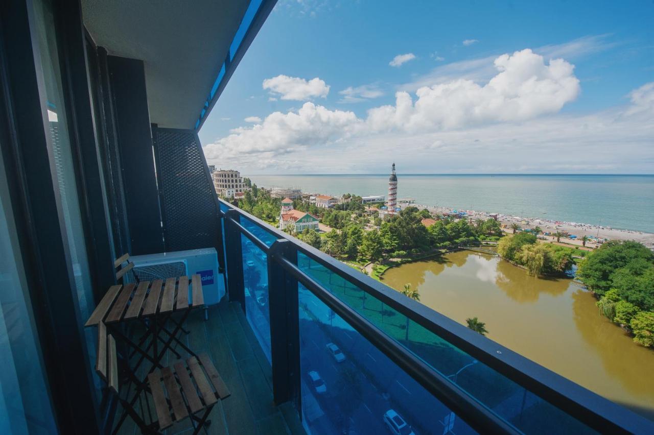 Orbi City Towers Batoemi Buitenkant foto