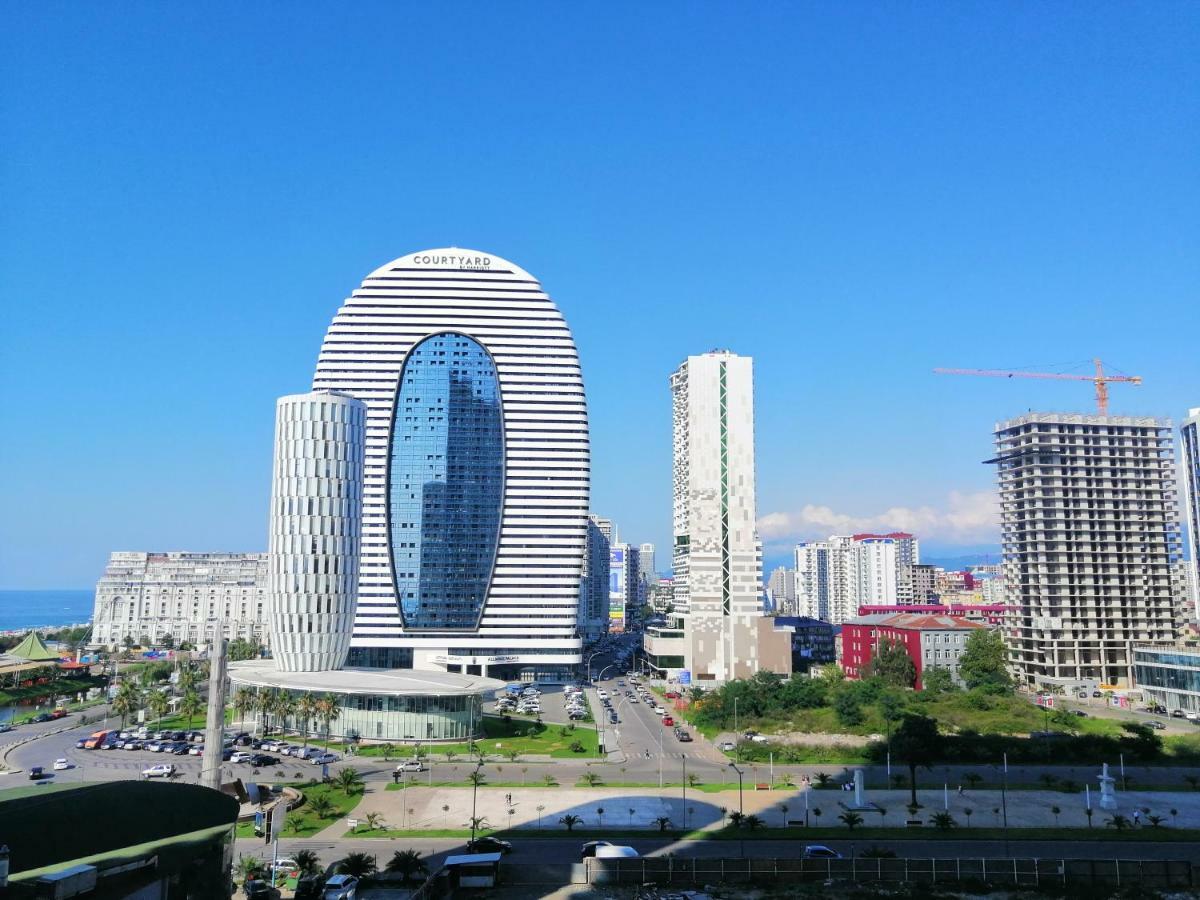 Orbi City Towers Batoemi Buitenkant foto