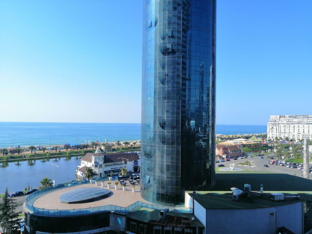 Orbi City Towers Batoemi Buitenkant foto