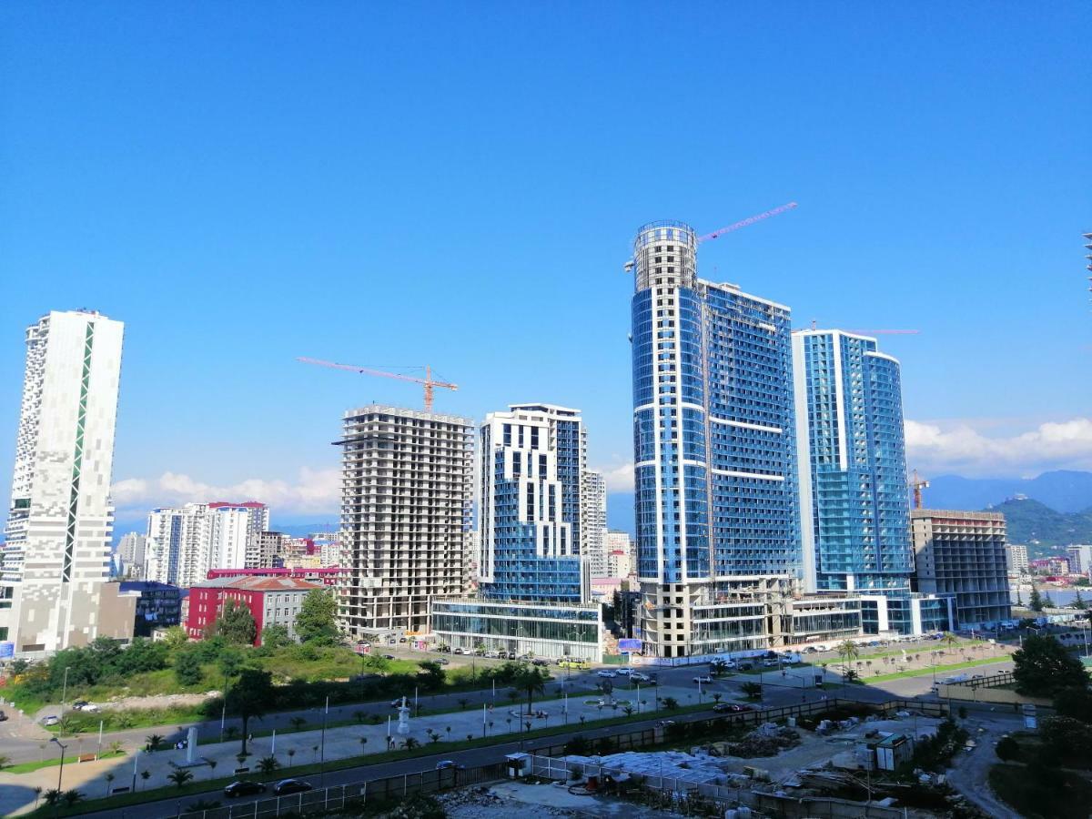 Orbi City Towers Batoemi Buitenkant foto