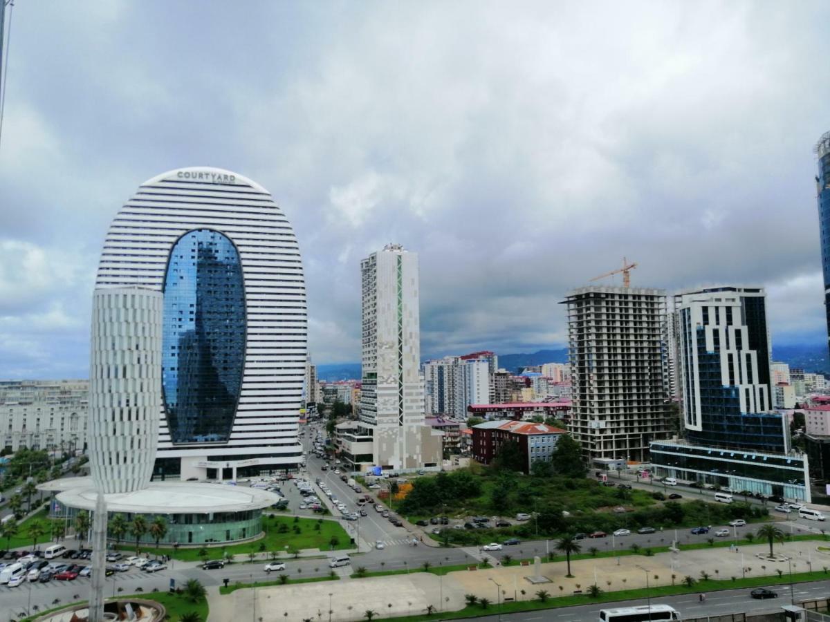 Orbi City Towers Batoemi Buitenkant foto
