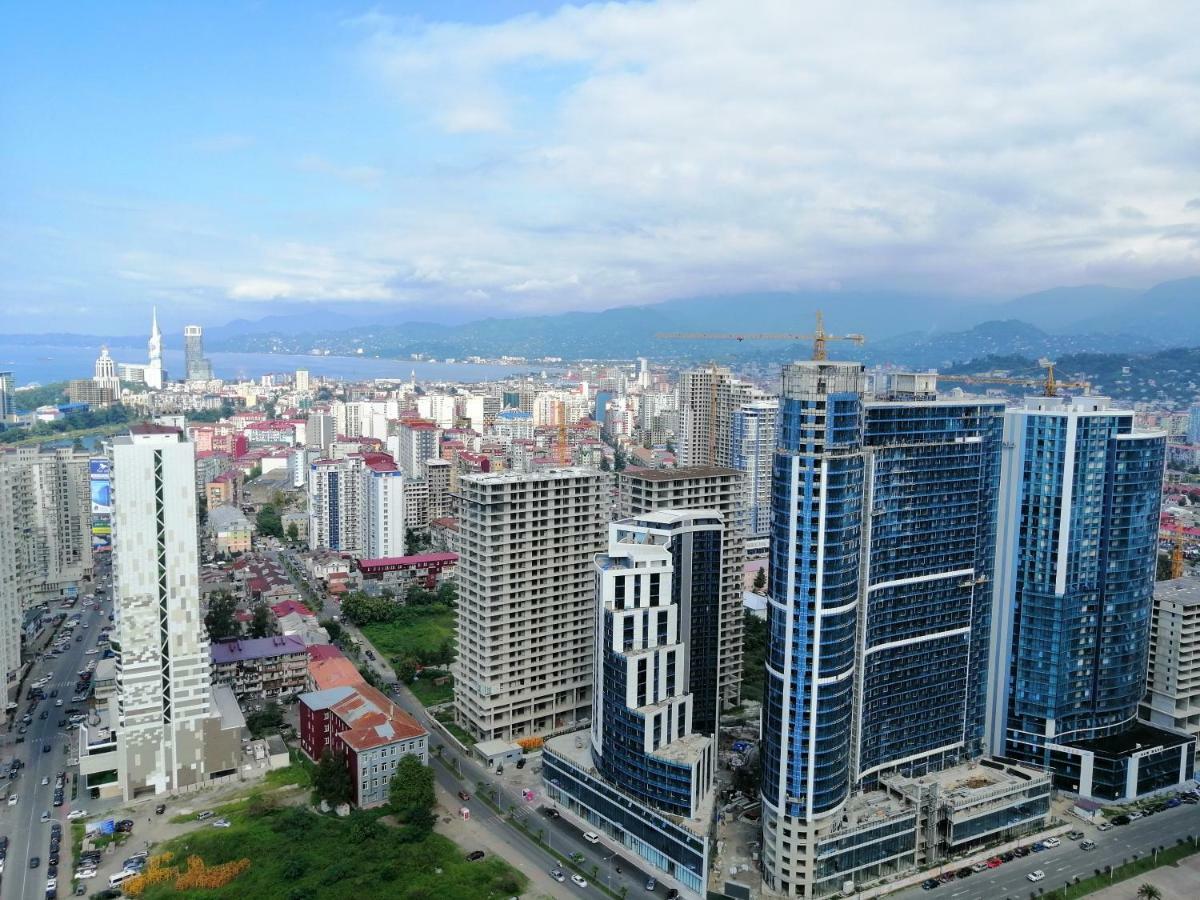 Orbi City Towers Batoemi Buitenkant foto